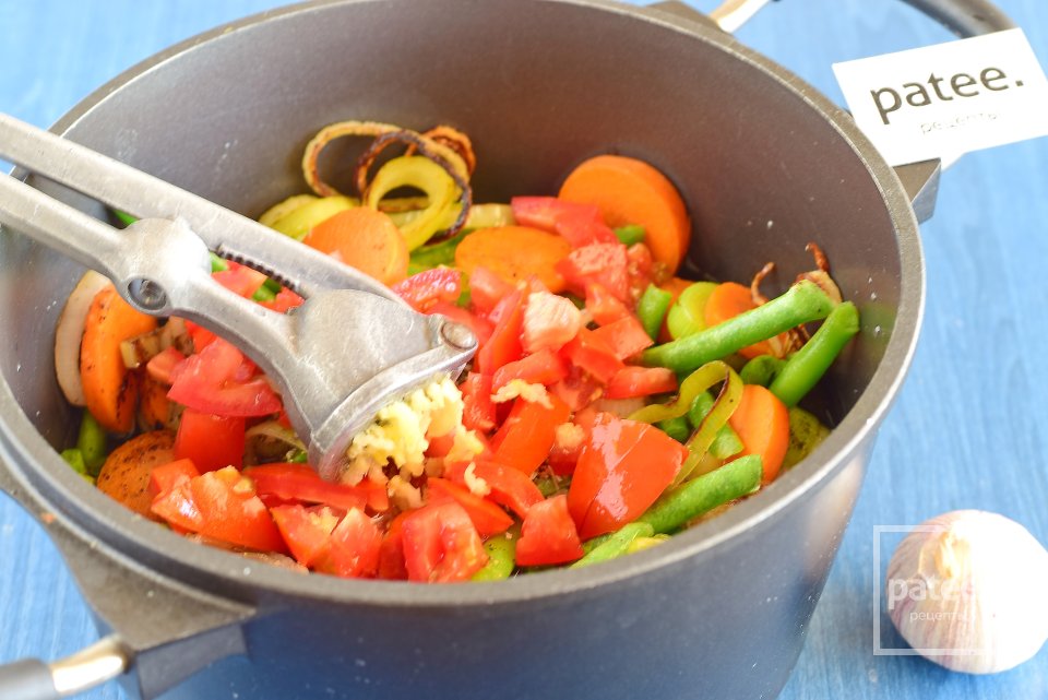 Стручковая фасоль по-критски - Шаг 12