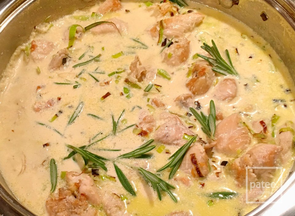 Паста фарфалле в сливочном соусе с курочкой. 😋🍝 - Шаг 7