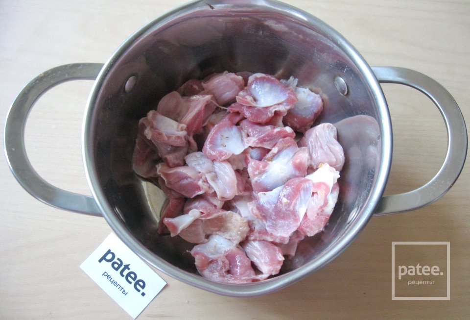 Куриные желудки с баклажаном в соусе - Шаг 3