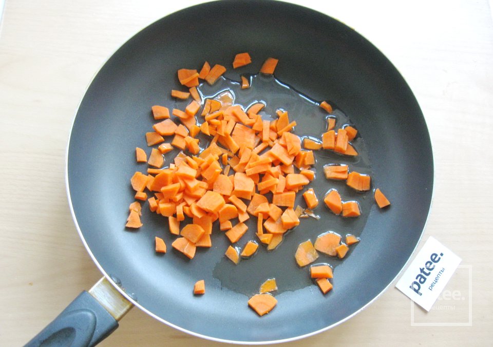 Куриная грудка с кабачками в сливочном соусе - Шаг 2