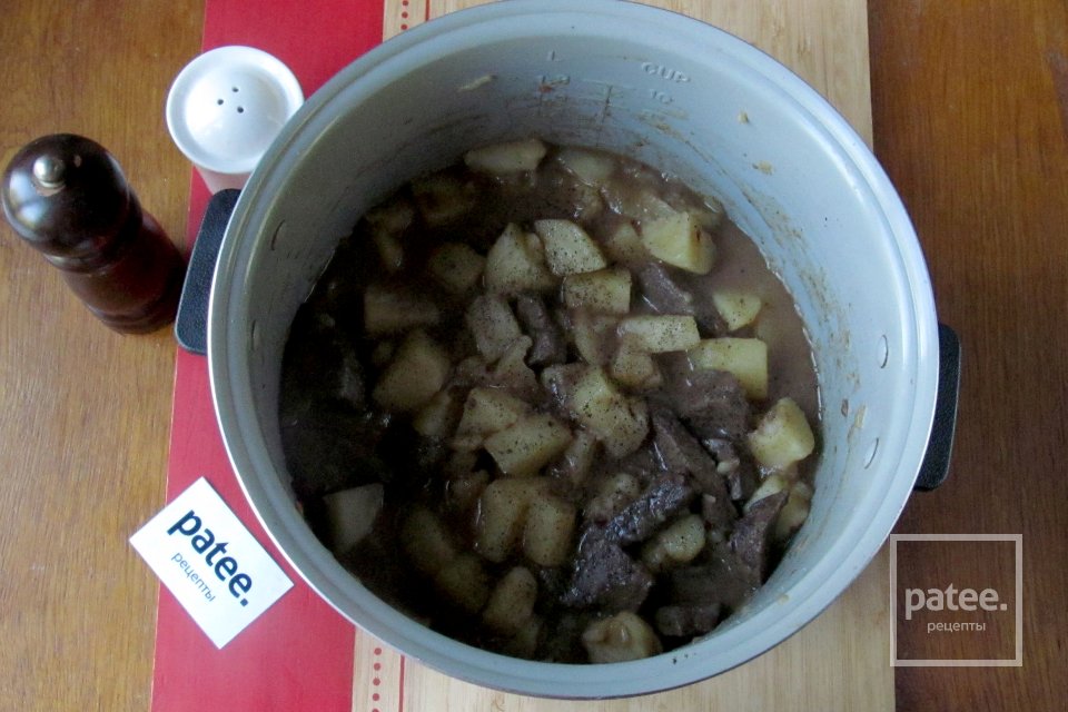 Тушеная картошка с печенью в мультиварке - Шаг 11