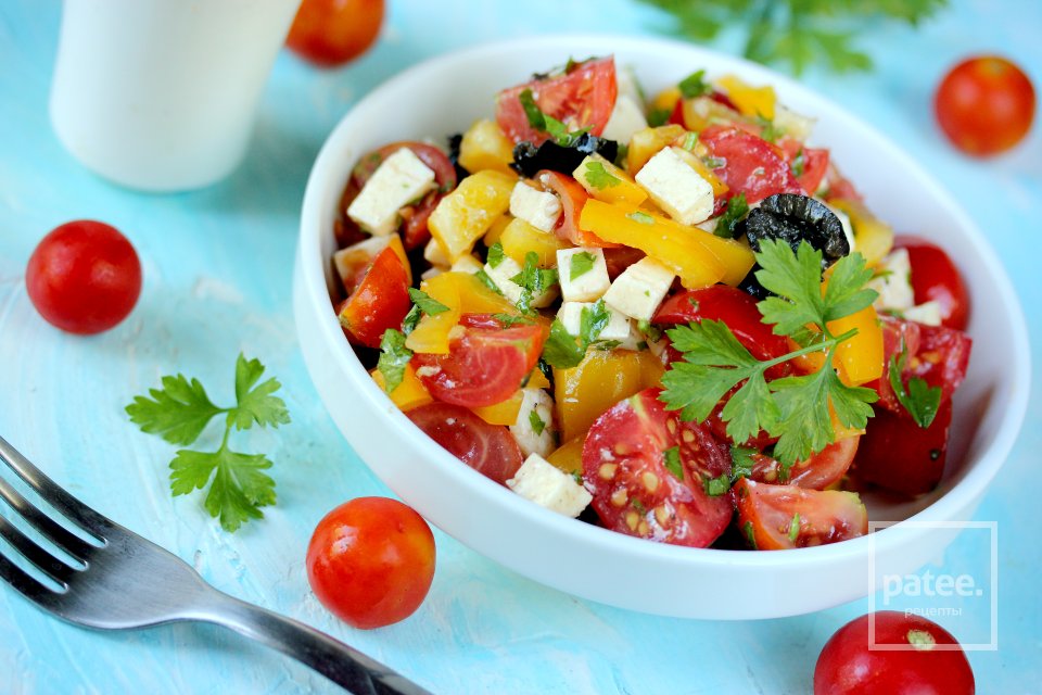 Салат с помидорами, сладким перцем и брынзой - Шаг 13