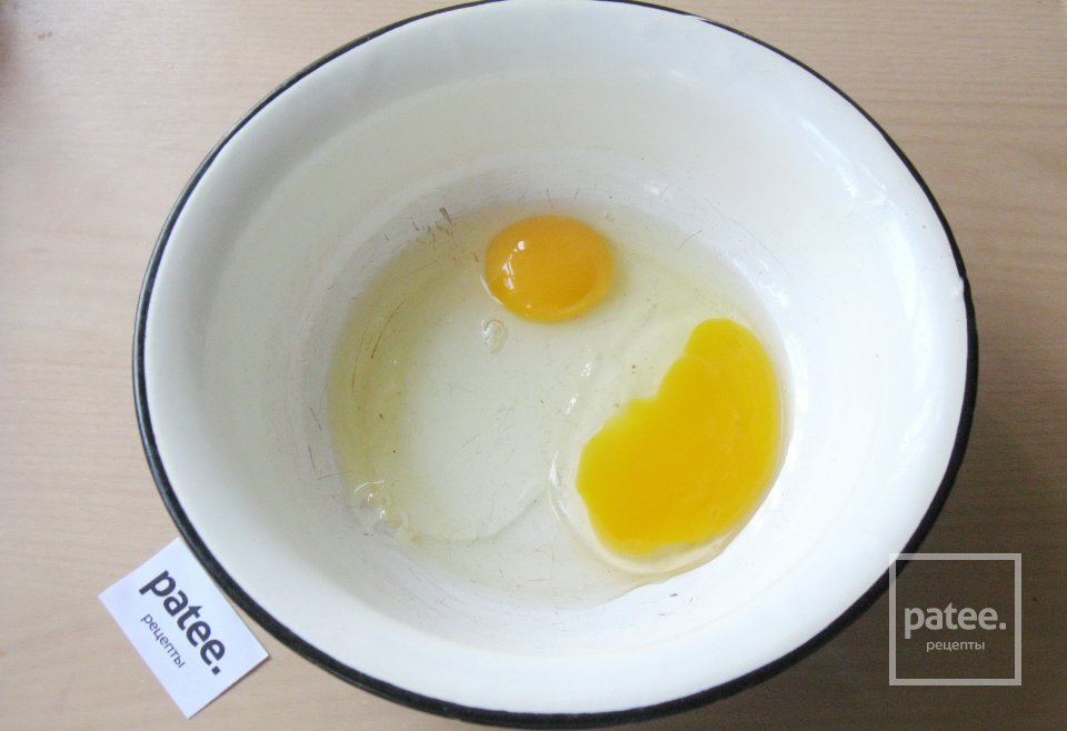 Кекс с вареньем и орехами - Шаг 2