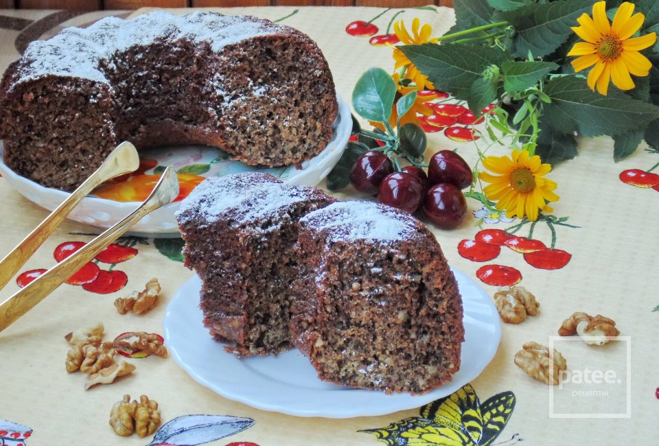 Кекс с вареньем и орехами - Шаг 14