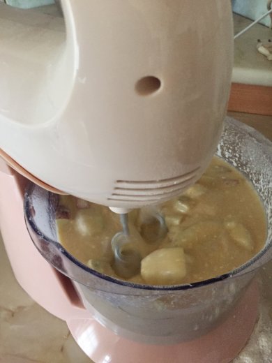 Пирог на кислом молоке - Шаг 1