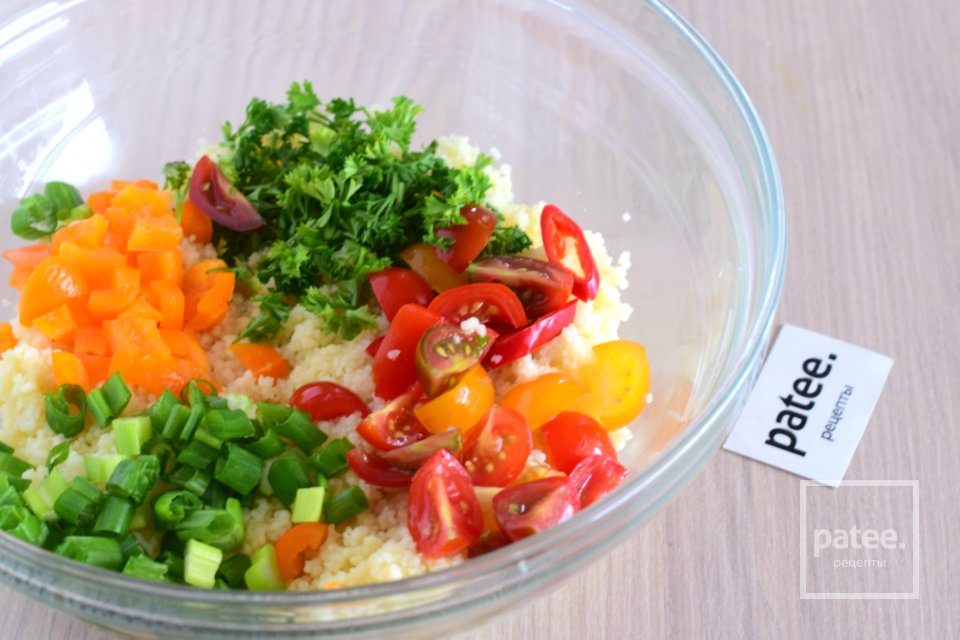 Салат из кускуса с тунцом и овощами - Шаг 10