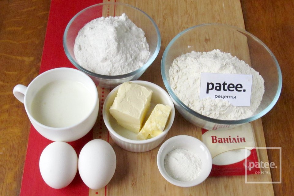 Ванильные маффины на кефире - Шаг 1