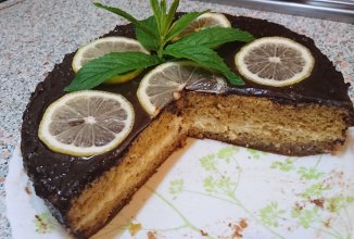 Лимонный бисквит в мультиварке со сметанным кремом и глянцевой шоколадной глазурью