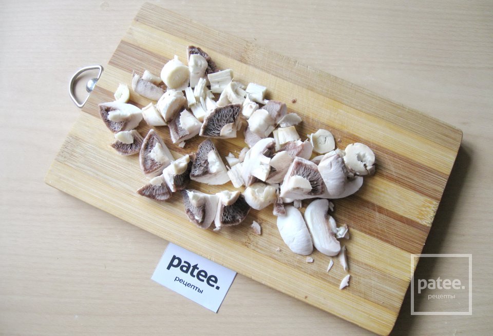 Куриная печень с грибами и баклажанами - Шаг 4
