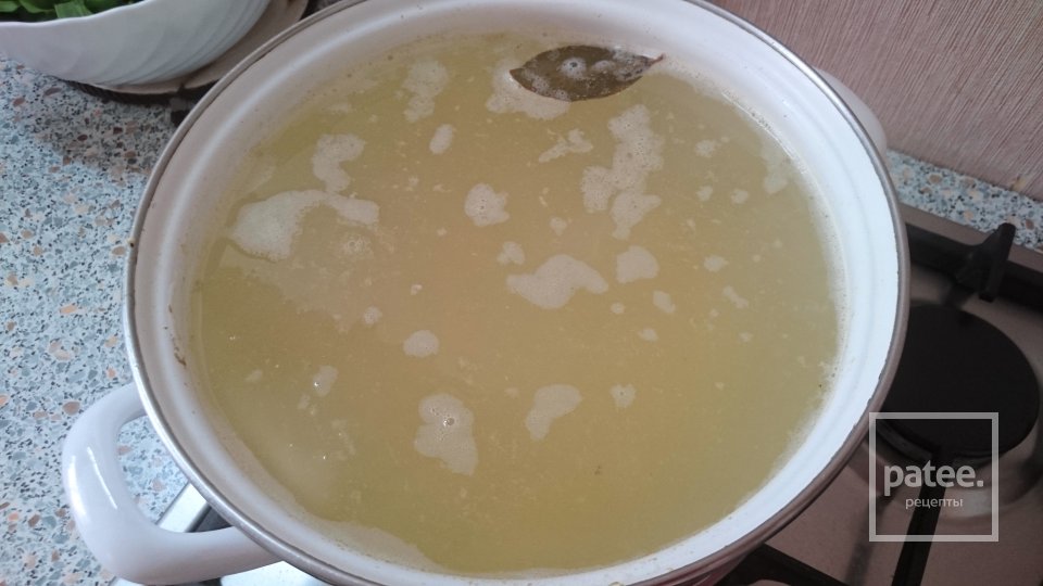 Зелёный борщ с щавелем - Шаг 1