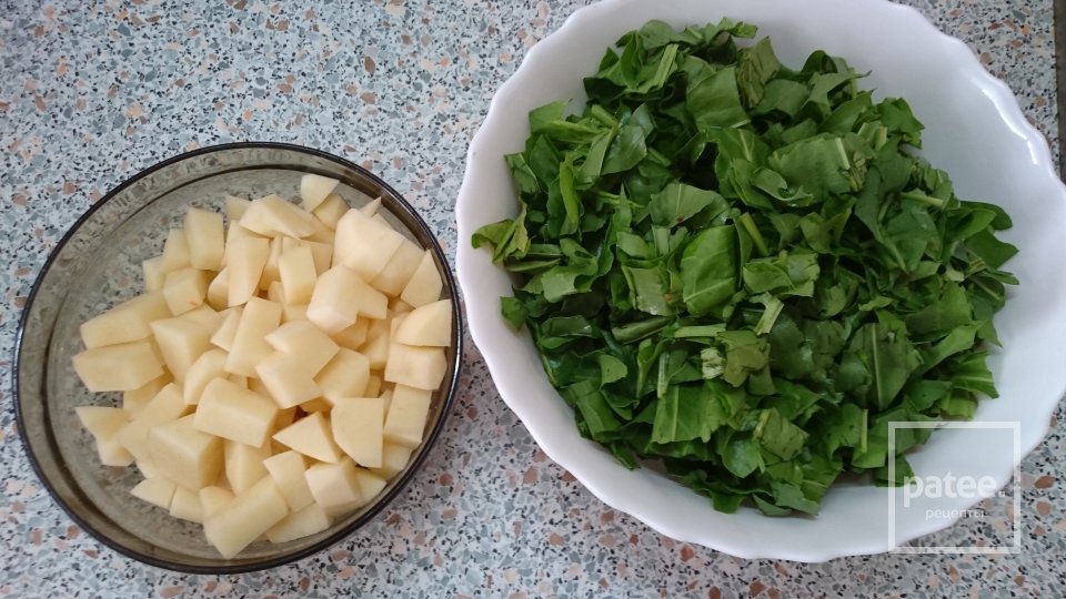 Зелёный борщ с щавелем - Шаг 2