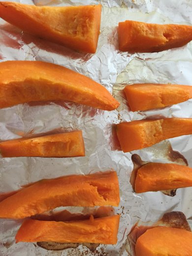 Тыквенный пирог со сметаной и сметанным кремом - Шаг 1