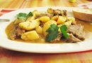 Жаркое из свинины с картошкой.