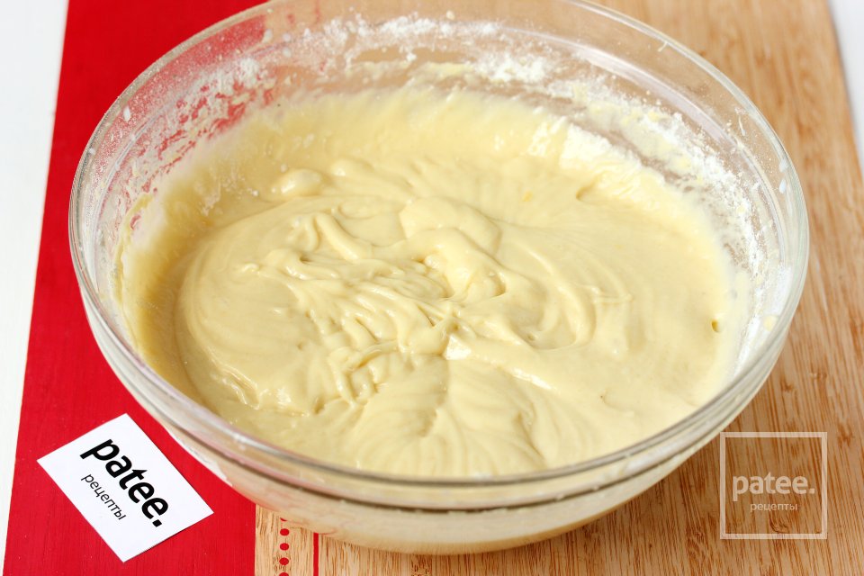 Пирог с малиной в мультиварке - Шаг 8