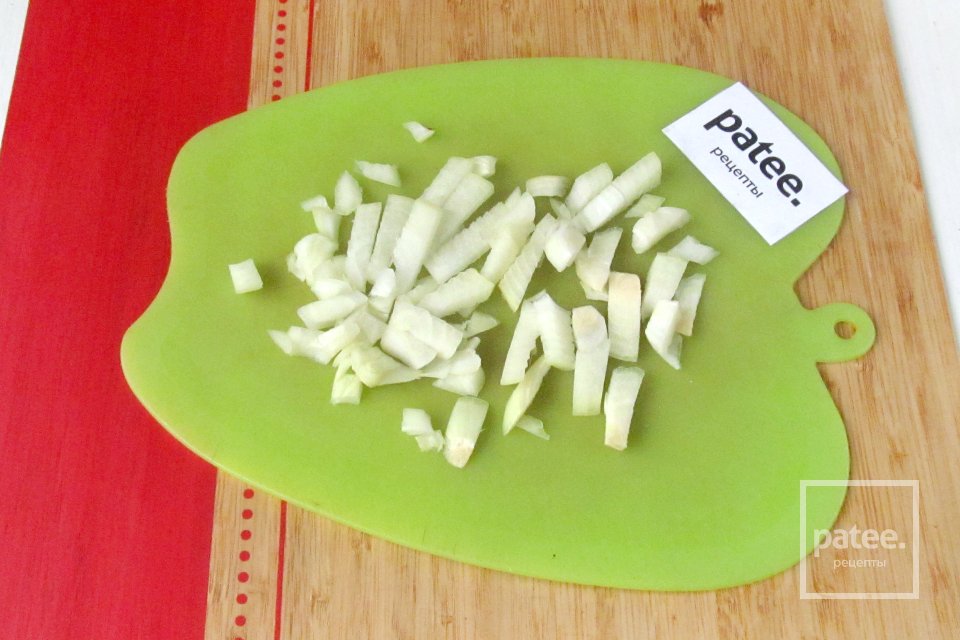 Морепродукты с перцем и яйцом - Шаг 2