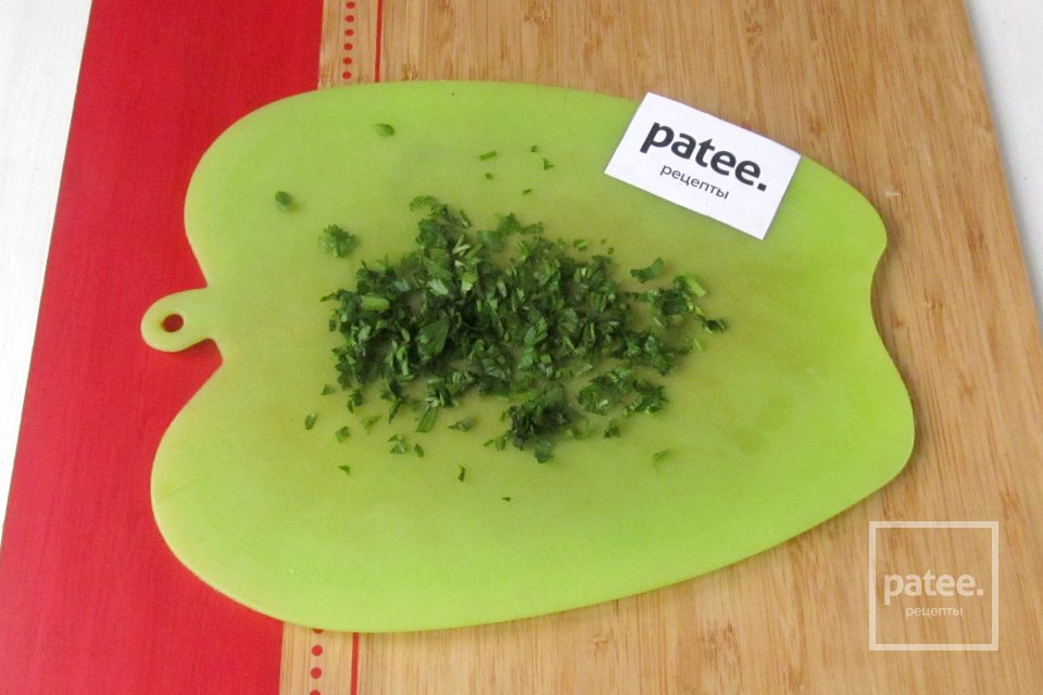 Морепродукты с перцем и яйцом - Шаг 10