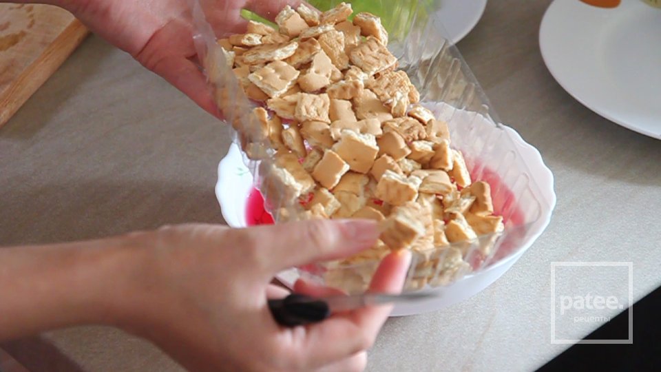 Торт без выпечки "Конфетти" - Шаг 11