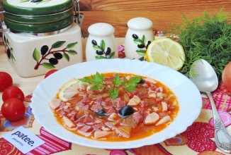 Солянка мясная с баклажанами