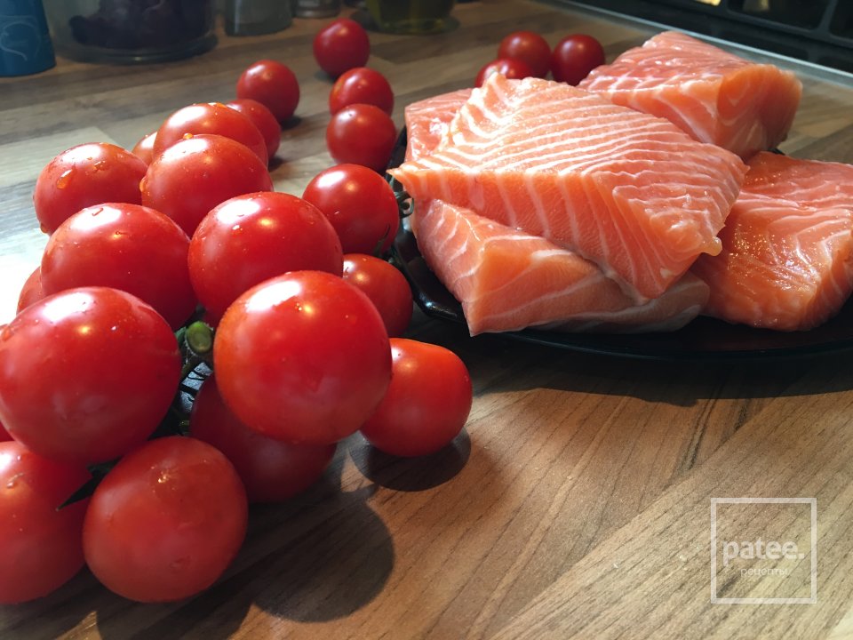 Филе лосося с овощами в духовке - Шаг 2