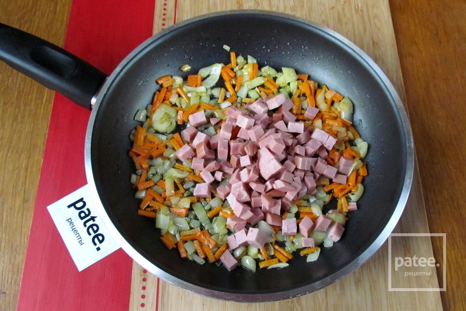 Солянка с копчёностями, свежими помидорами и каперсами - Шаг 7