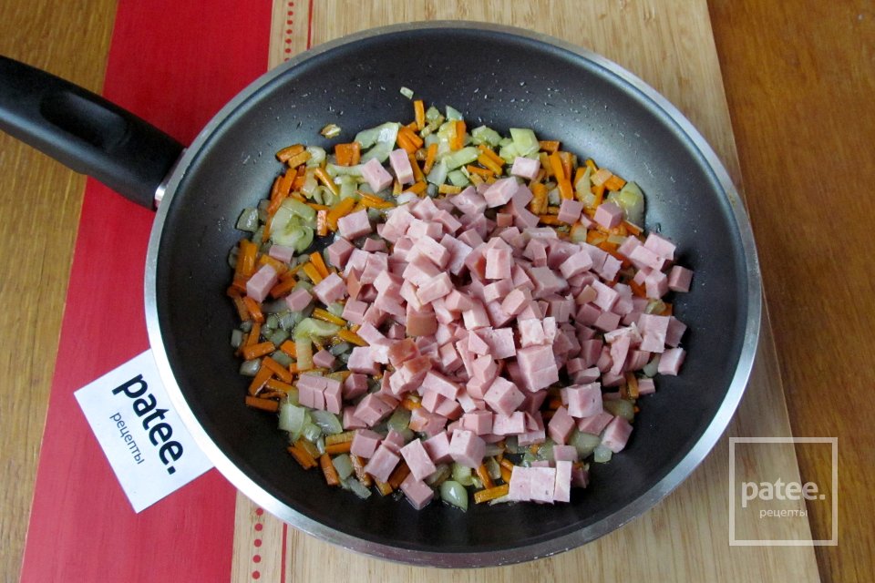 Солянка с копчёностями, свежими помидорами и каперсами - Шаг 8