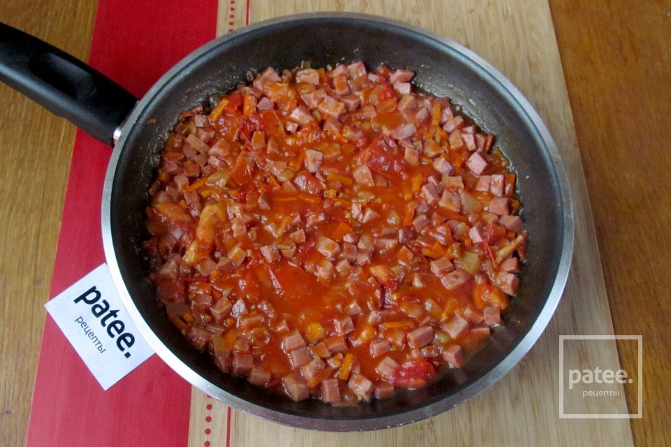 Солянка с копчёностями, свежими помидорами и каперсами - Шаг 11