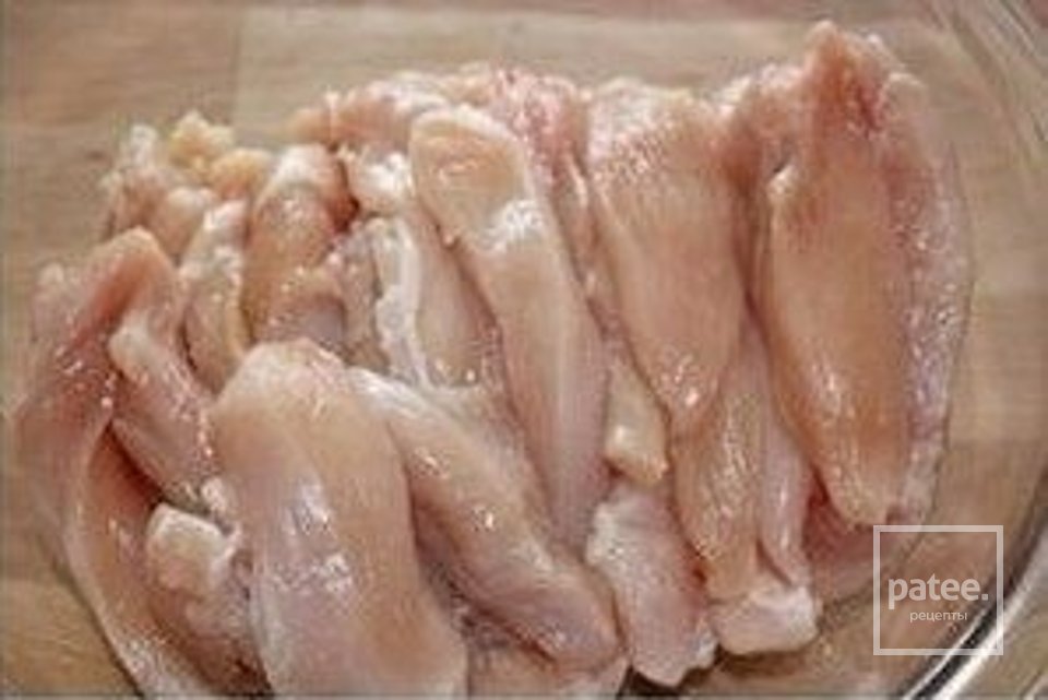 Тушеная куриная грудка в кефире - Шаг 2