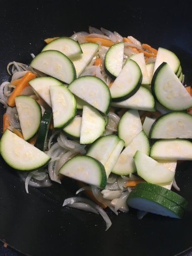 Рис по-японски с овощами и унаги - соусом. - Шаг 4