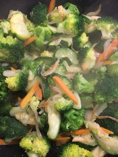 Рис по-японски с овощами и унаги - соусом. - Шаг 6