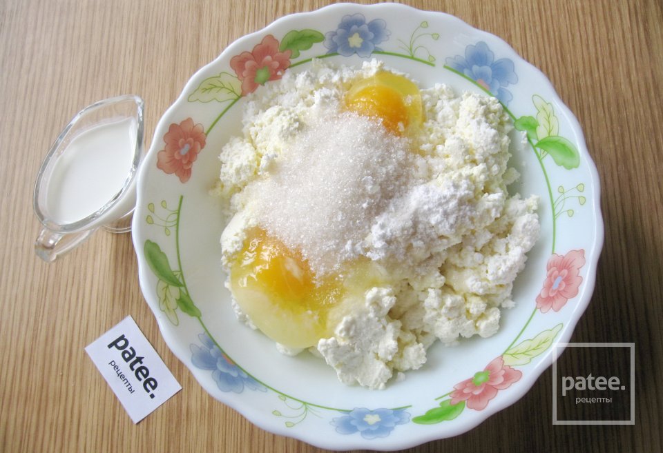 Творожная запеканка с абрикосами - Шаг 5