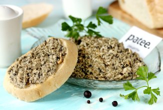 Паштет из копчёного сыра и нори