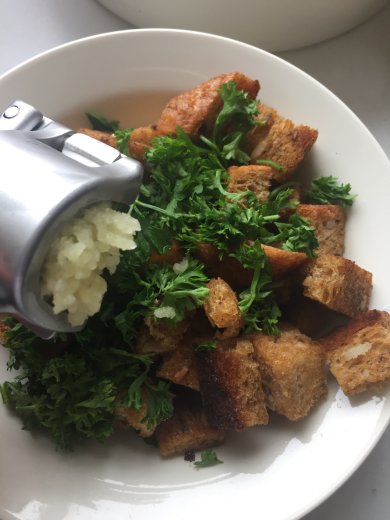 Тыквенный суп-пюре с запеченным яблоком и имбирём. Или крем суп со сливками - Шаг 3