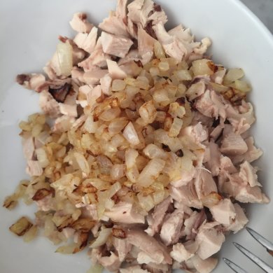 Быстрые пирожки с картошкой и курицей - Шаг 2