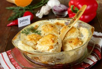 Куриные тефтели с тыквой, запеченные в молоке