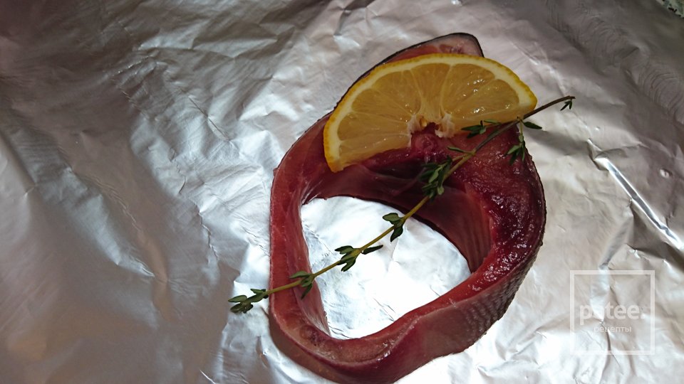 Горбуша запеченная в фольге - Шаг 1