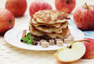 Яблочные оладушки