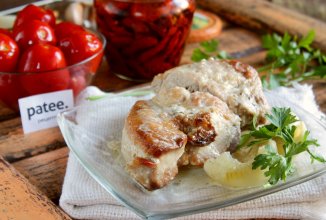 Свинина в сметанно-горчичном соусе