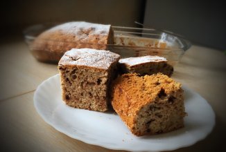 Кекс с шоколадом и орехом