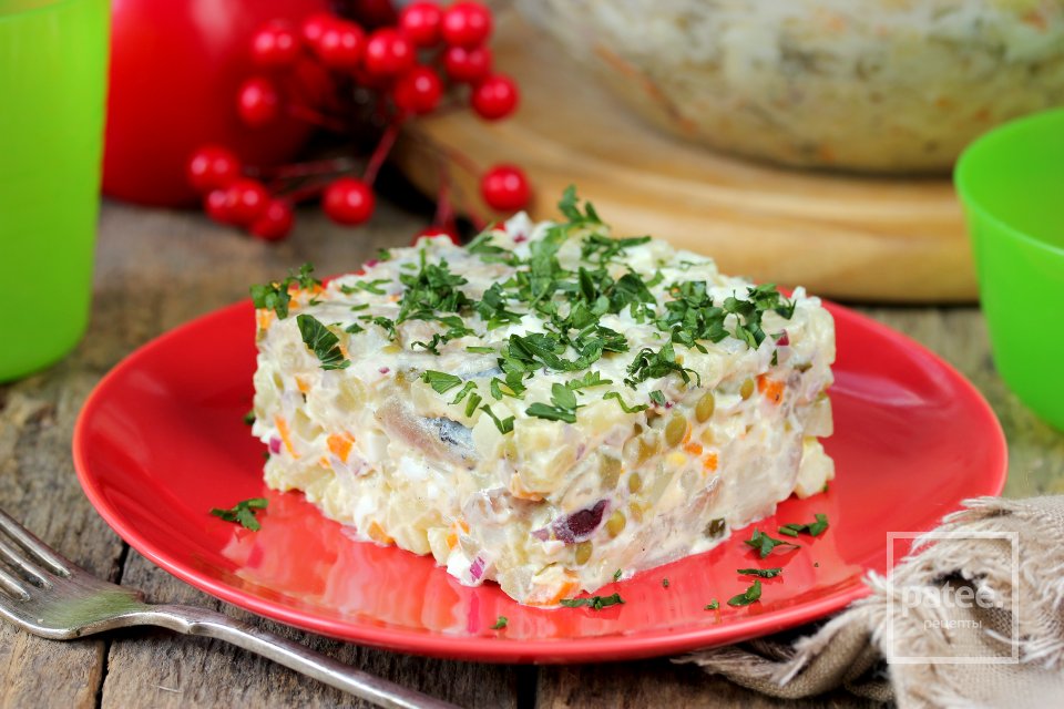 Салат Оливье с солёной скумбрией - Шаг 14