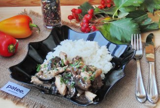 Куриная грудка с баклажанами по-китайски