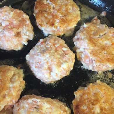 Морские котлеты из крабового мяса и креветок. - Шаг 5