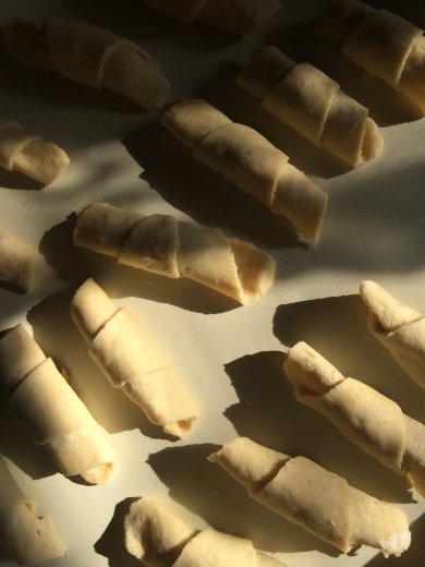 Трубочки с грецкими орехами - Шаг 6