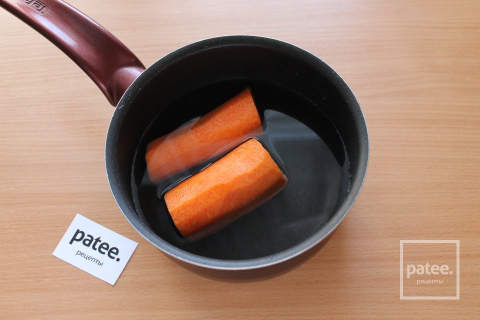 Салат "Адмирал" с кальмарами и грушей - Шаг 2