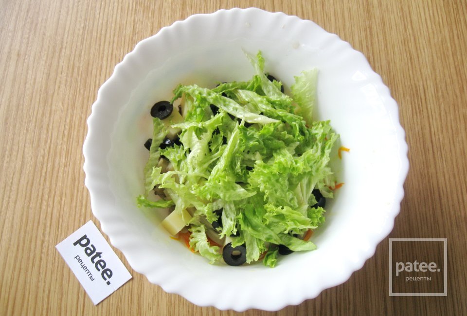 Салат с моцареллой и грибами - Шаг 9