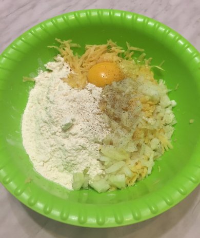 Картофельные драники традиционные - Шаг 3