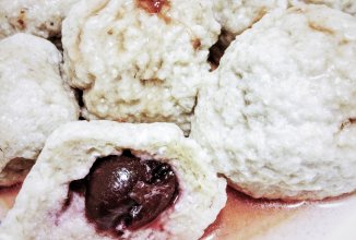 Ленивые вареники с вишней