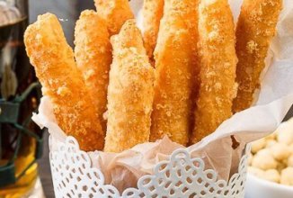 Сырный хворост