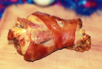 Сочная и вкусная Свиная Рулька запеченная в духовке