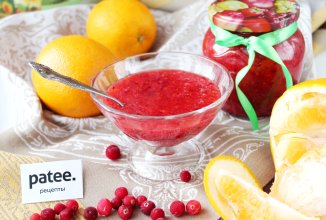 Живое варенье из клюквы и апельсинов