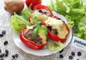 Перцы, фаршированные мясом и изюмом
